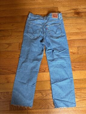 Levi's Women’s Ribcage Straight Ankle Blue Jeans